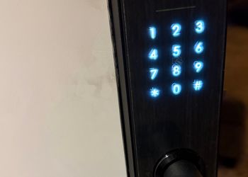 استديو بسرير ماستر