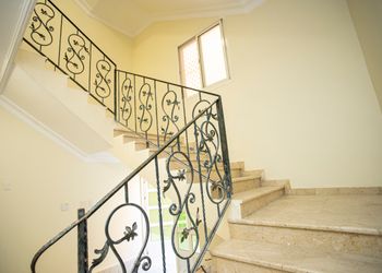 استديو بتصميم بوهيمي ودخول ذاتي 