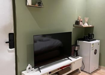 استديو هادئ بسرير ماستر 