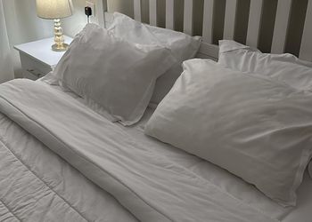 استديو هادئ بسرير ماستر 
