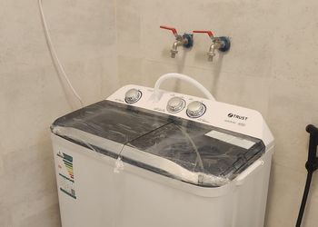 شقة بصالة وغرفة نوم