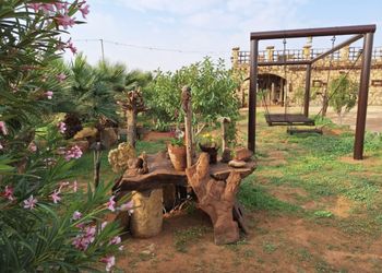 مزرعة بمجالس واجواء ممتعة ومميزة