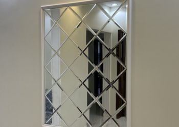 استراحة بمجالس وفناء خارجي 