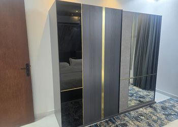 شقة بغرفة معيشة وغرفة نوم 