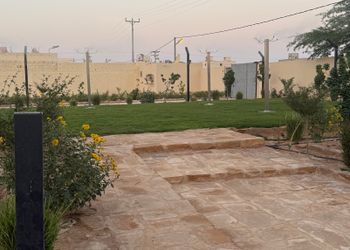 مزرعة بمجالس واسعة وأجواء ممتعة