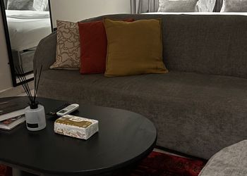 استديو هادئ بسرير ماستر 