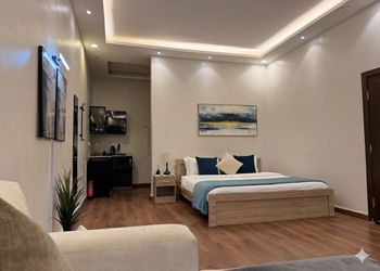 استديو بسرير ماستر ودخول ذاتي