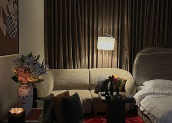 استديو هادئ بسرير ماستر 