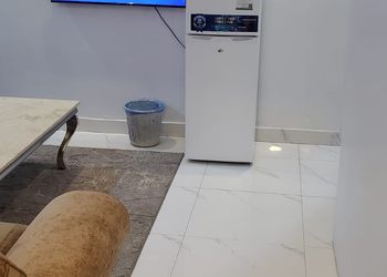 شقة بغرفه نوم وصالة 