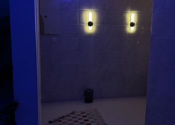 استديو بجلسة جانبيه دخول ذكي