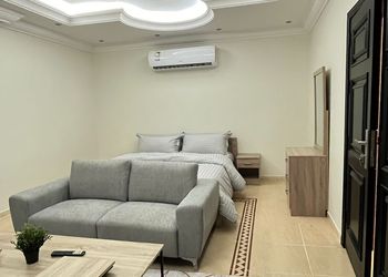 استديو هادئ بسرير ماستر 