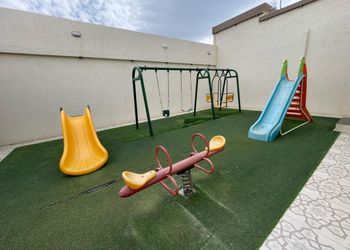 استراحة بألعاب أطفال