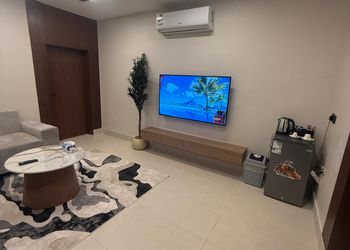 شقة بغرفة معيشة وغرفة نوم 