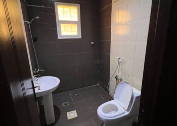 استديو بسرير ماستر 