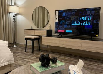استديو هادئ بسرير ماستر 