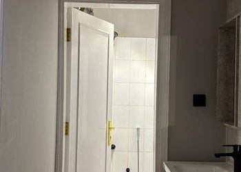 استديو بسرير ماستر وجلسة 
