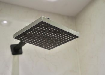 استديو هادئ بدخول ذاتي 