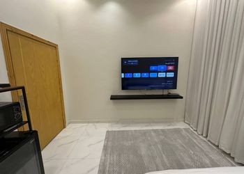 استديو بسرير ماستر ودخول ذاتي