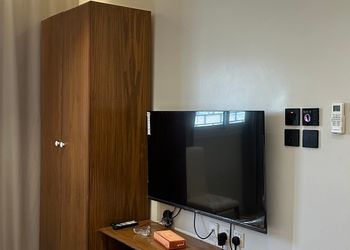 استديو بسرير ماستر وجلسة جانبية 