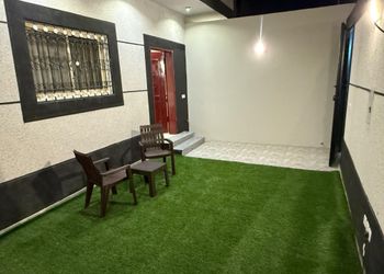استديو بسرير ماستر وجلسة جانبية 