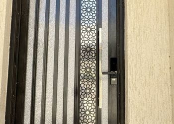 استديو مع حوش خاص بأثاث حصري