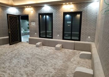 استراحة بمسبح بألعاب مائيه 