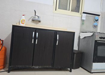 استراحة بمجالس واسعة وفناء خارجي