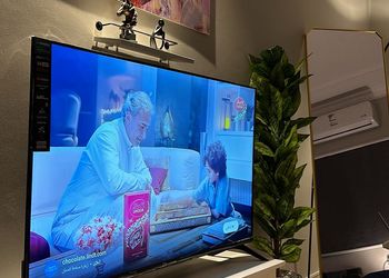 استديو بسرير ماستر وجلسة جانبية