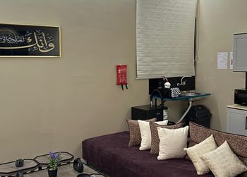شقة بغرفه و صاله فاخره دخول ذاتي