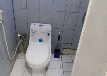استديو بسرير ماستر وجلسة جانبية 