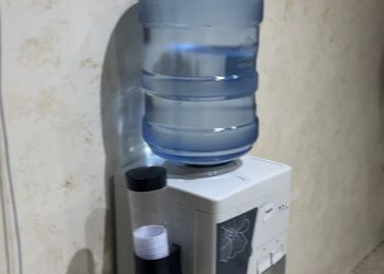 شقة بغرفتين نوم وصالة 