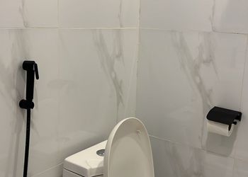استديو بسرير ماستر وجلسة جانبية