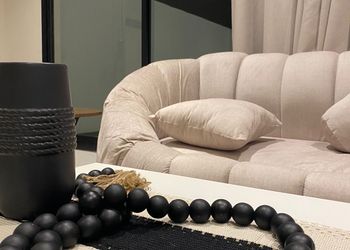 استديوبسرير ماستر  وفناء خارجي 