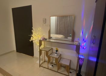 استديو بسرير ماستر