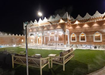 شاليه بغرفتين نوم و جلسة خارجية