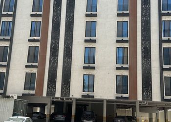 استديو بسرير ماستر وجلسة جانبية
