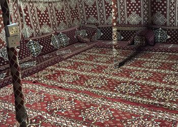 مخيم ببيت شعر وجلسة خارجية 
