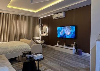 استديو بسرير ماستر وجلسة 