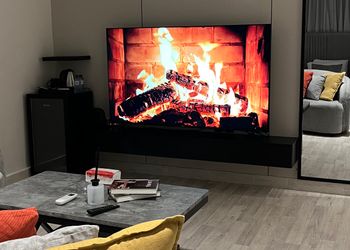 استديو هادئ بسرير ماستر 