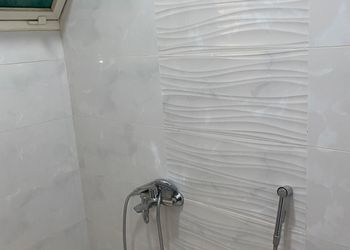 شاليه بمسبح داخلي 