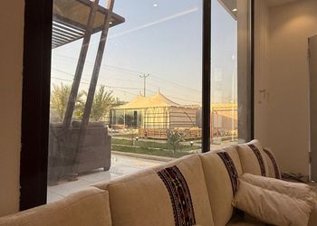 استراحة بجلسة خارجية و مجالس