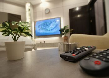 استديو هادئ بسرير ماستر