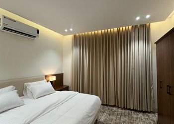 استديو هادئ بدخول ذاتي 