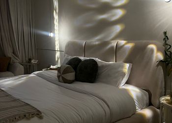 استديو بتصميم أنيق ودخول ذاتي