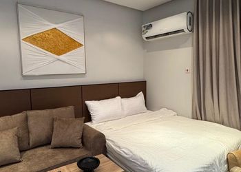 استديو بدخول ذاتي وسرير مريح 