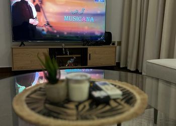 استديو بسرير ماستر وجلسة جانبية 