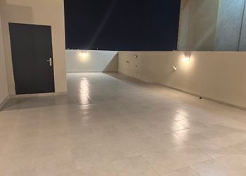 استديو بسريرين مفردة و أثاث مريح