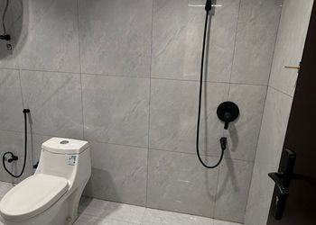 استديو بسرير ماستر وجلسة جانبية