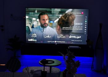 شقة بغرفة معيشة وغرفة نوم 