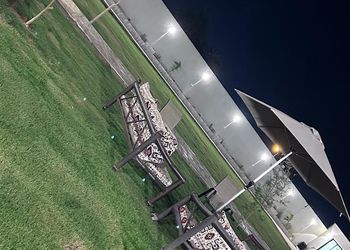 استراحة بمسطحات خضراء